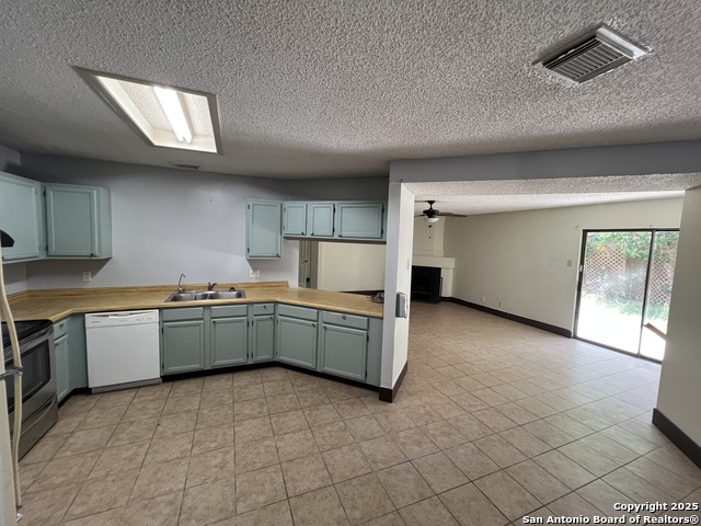 Image 18 of 51 For 7303 Roveen  