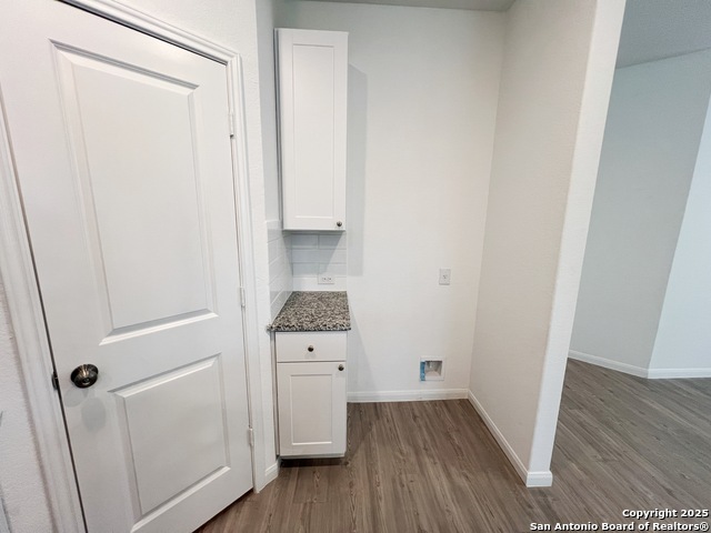Listing photo id 18 for 9919 Pears Mill
