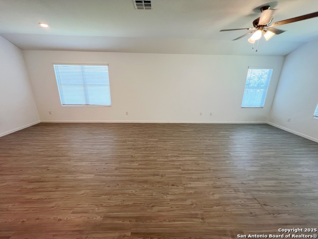 Listing photo id 20 for 9919 Pears Mill