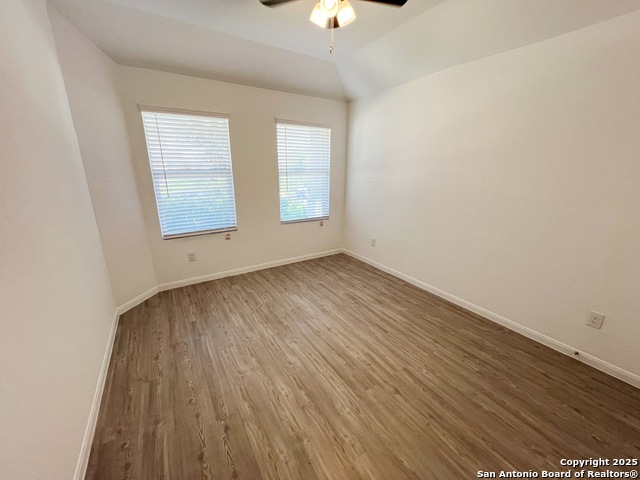 Listing photo id 1 for 9919 Pears Mill