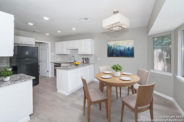 Image 9 of 30 For 6131 Windbrooke