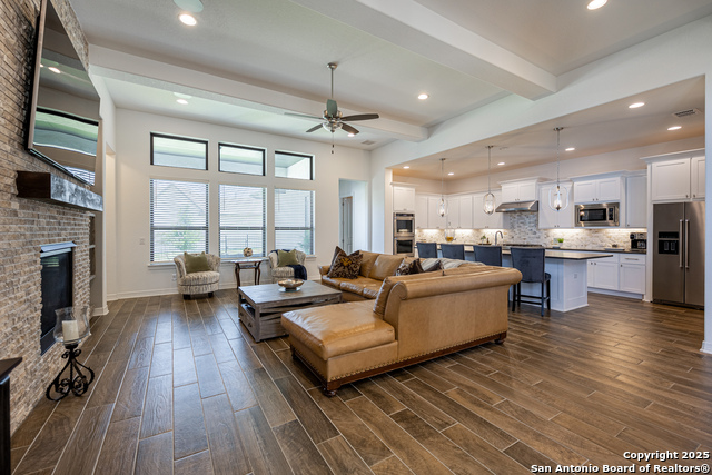 Image 12 of 40 For 23407 Grande Vista