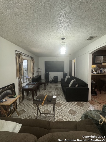 Image 3 of 18 For 1149 Spruce  