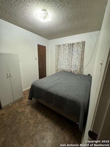 Image 4 of 18 For 1149 Spruce  