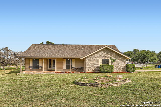 Image 3 of 20 For 1608 Kings Ranch Rd
