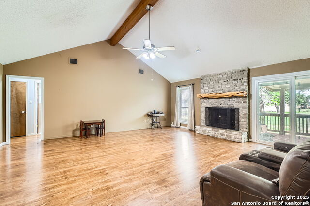 Image 7 of 20 For 1608 Kings Ranch Rd