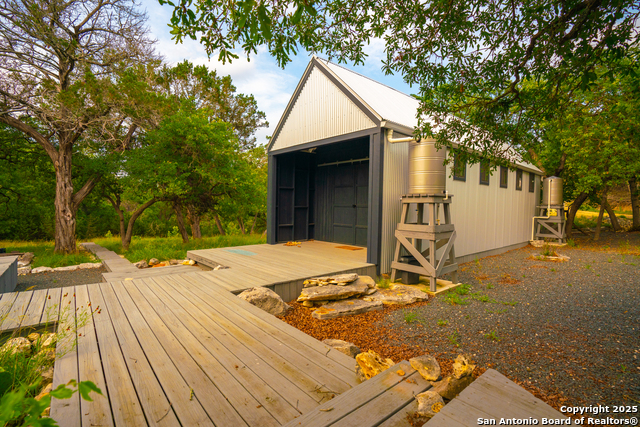 Listing photo id 18 for 103 Bella Springs Rd