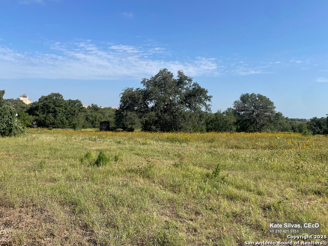 Listing photo id 1 for 22630 Campbellton