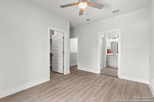 Image 22 of 29 For 415 Ira Ave  Unit