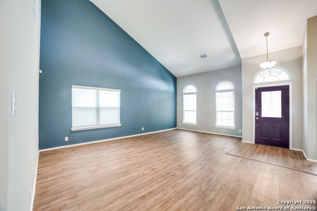 Image 4 of 27 For 12542 Skyline Mesa