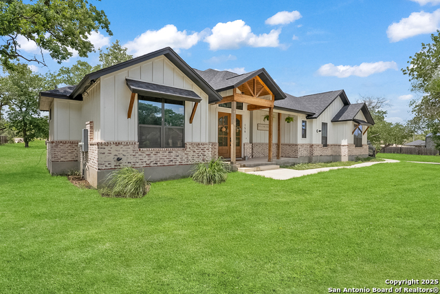 Image 3 of 46 For 156 Cibolo Ridge