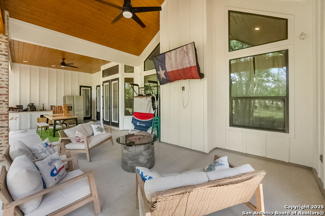 Image 35 of 46 For 156 Cibolo Ridge