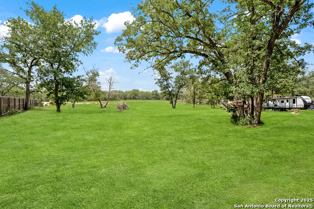 Image 36 of 46 For 156 Cibolo Ridge