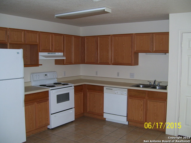 Image 3 of 4 For 11248 Center Point Rd