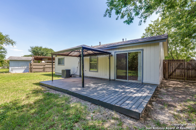 Image 30 of 42 For 5701 Alnwick St.
