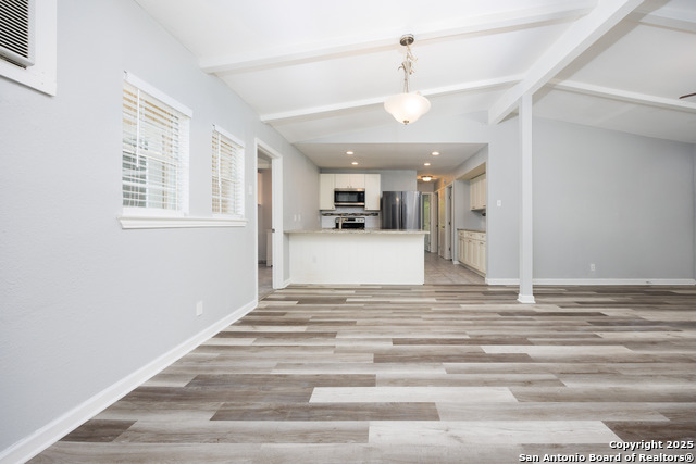 Image 11 of 37 For 6119 Deer Valley