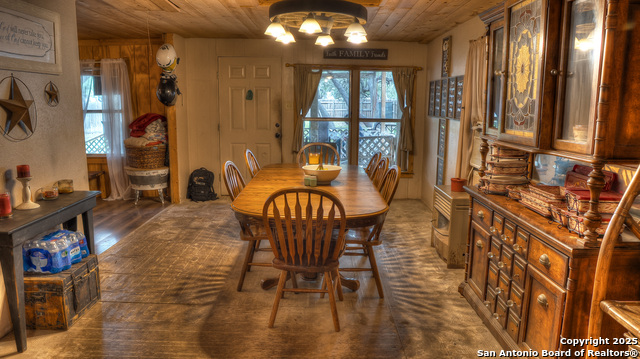 Image 10 of 57 For 704 Alex Auld