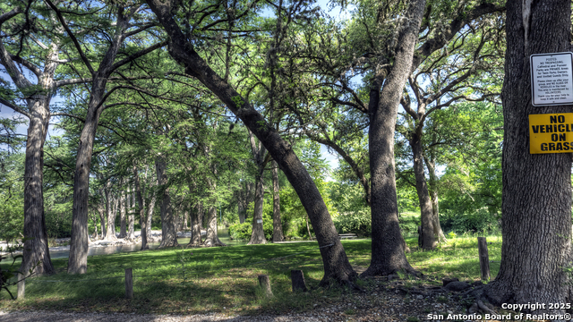 Image 44 of 57 For 704 Alex Auld