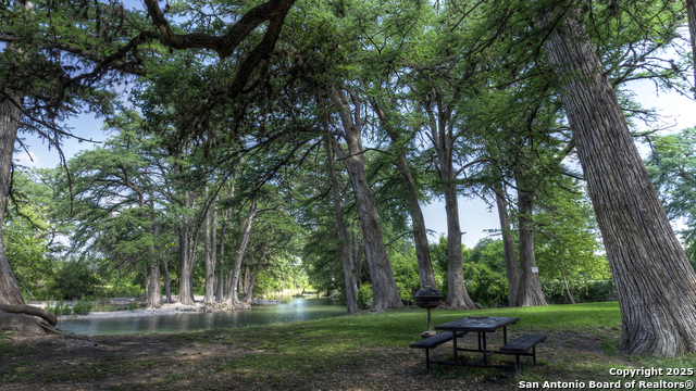 Image 45 of 57 For 704 Alex Auld