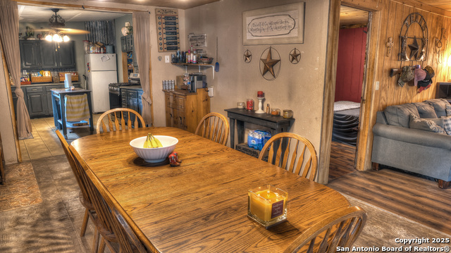 Image 9 of 57 For 704 Alex Auld