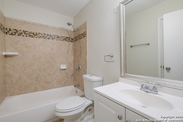 Image 13 of 16 For 5214 Meadow Rise