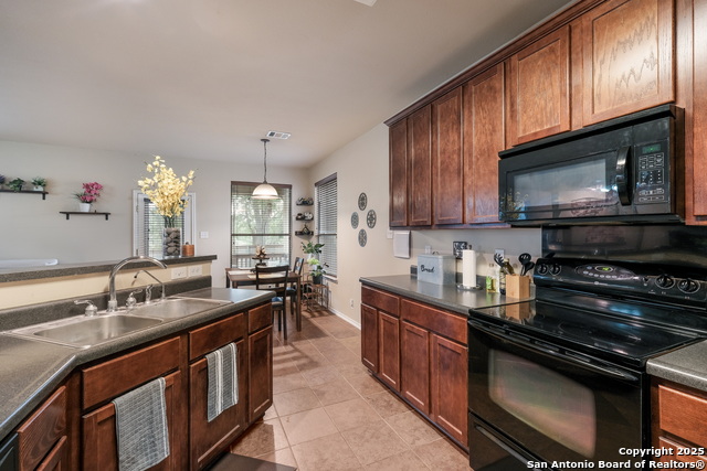Image 12 of 30 For 2664 Gallant Fox Dr