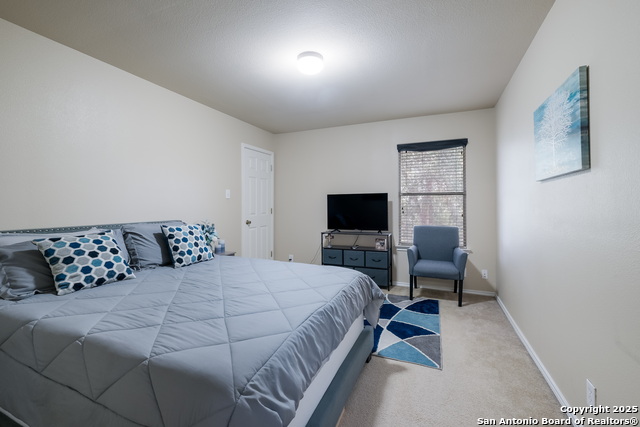 Image 21 of 30 For 2664 Gallant Fox Dr