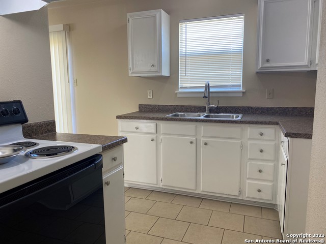 Image 4 of 9 For 1045 Valley Forge Dr