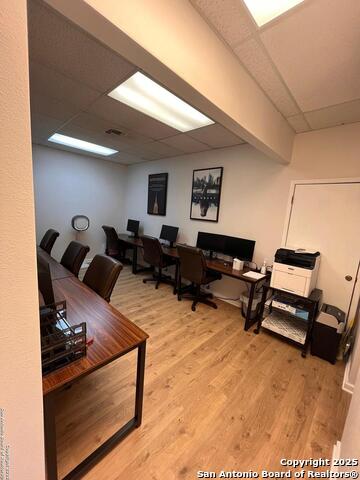 Listing photo id 7 for 11230 West  2205