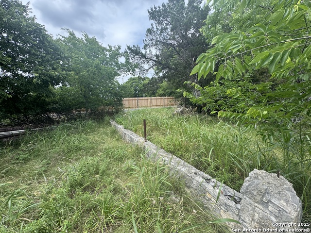 Image 21 of 36 For Lot 10 Browning