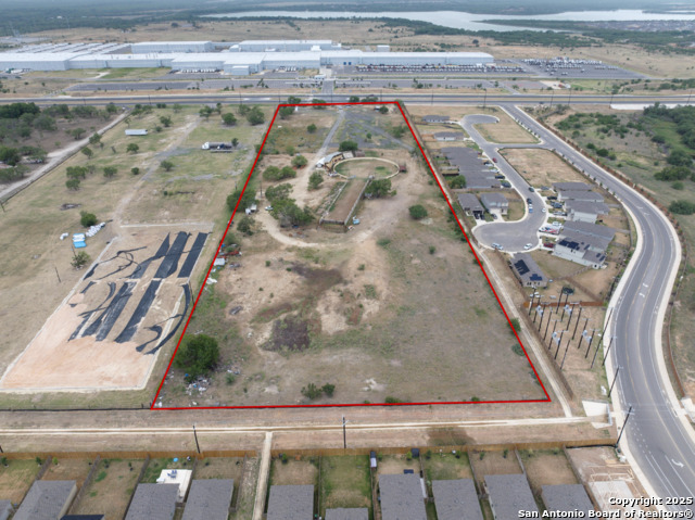 Image 2 of 10 For 14524 Us Hwy 281 S