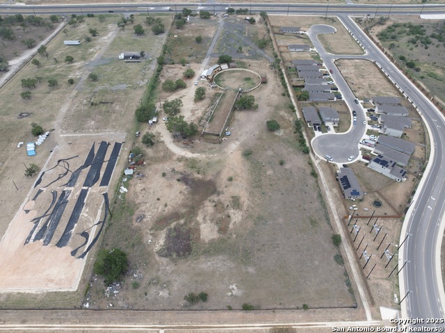 Image 9 of 10 For 14524 Us Hwy 281 S