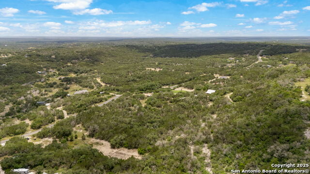 Listing photo id 2 for 688 County Road 242