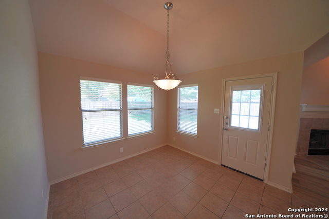 Image 20 of 50 For 15805 Fair Ln