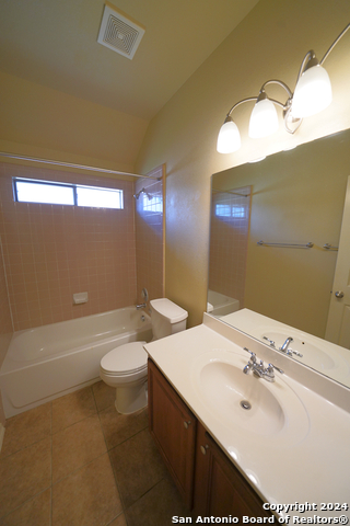 Image 35 of 50 For 15805 Fair Ln
