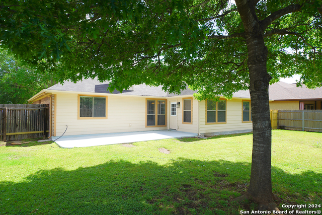 Image 47 of 50 For 15805 Fair Ln
