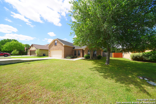 Image 6 of 50 For 15805 Fair Ln