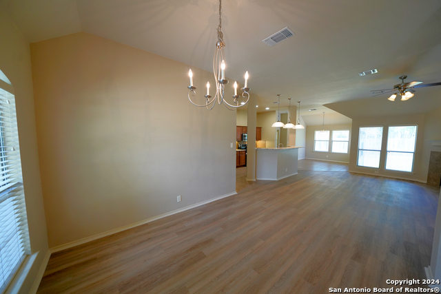 Image 7 of 50 For 15805 Fair Ln