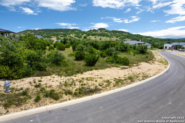 Image 11 of 13 For 23216 Logan Cyn