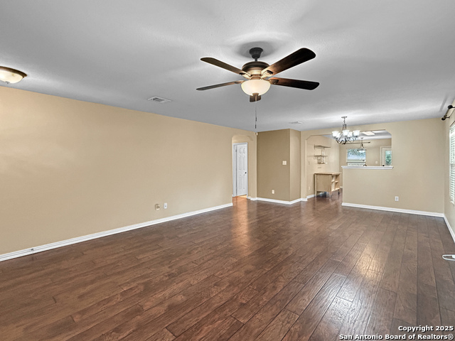 Image 4 of 24 For 3934 Privet Place