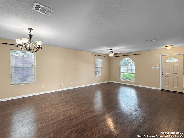 Image 6 of 24 For 3934 Privet Place