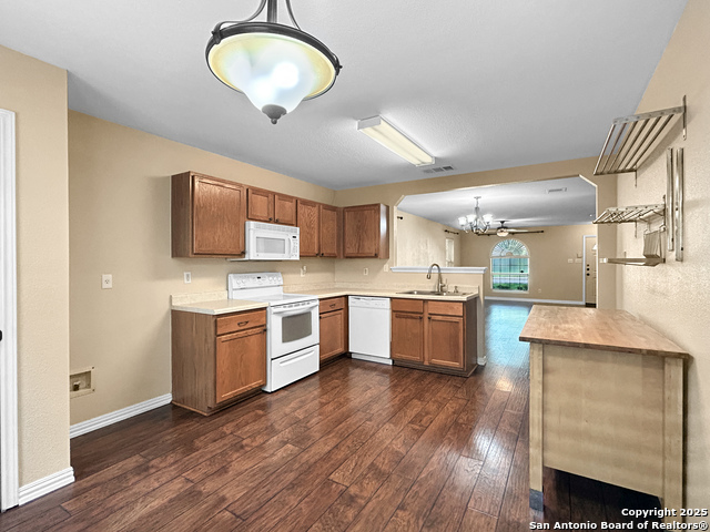 Image 8 of 24 For 3934 Privet Place