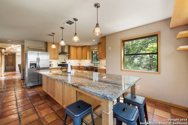 Image 11 of 33 For 818 Bulwer