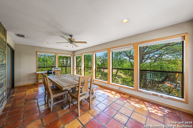 Image 15 of 33 For 818 Bulwer