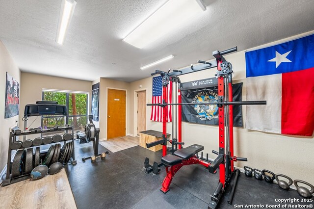 Image 29 of 33 For 818 Bulwer