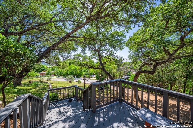 Image 6 of 33 For 818 Bulwer