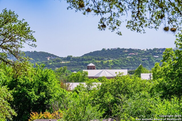 Image 7 of 33 For 818 Bulwer