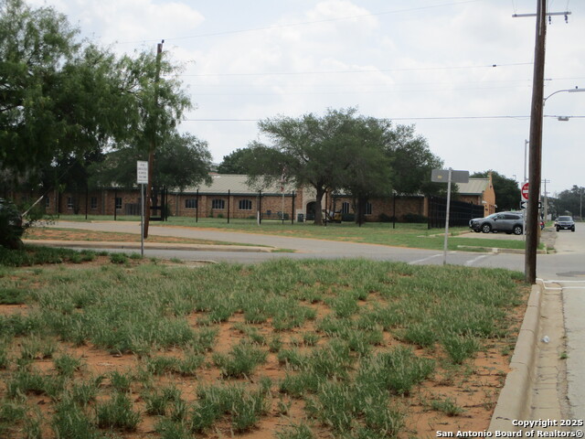 Image 5 of 6 For Tbd Pecan N