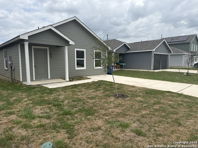 Details for 105 Horseshoe Trails, Pleasanton, TX 78064