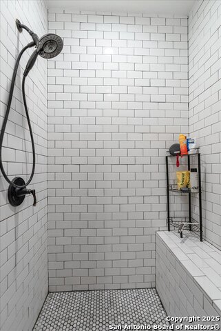 Image 18 of 49 For 226 Private Rd 3251